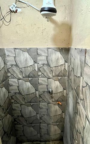 Studio para alugar com 25m², 1 quarto e sem vaga Studio para alugar com 25m², 1 quarto e sem vagaBanheiro