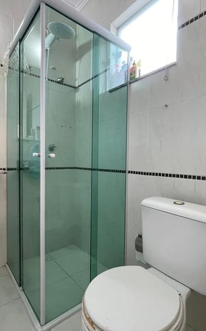 Casa à venda com 250m², 3 quartos e 4 vagasBanheiro 1