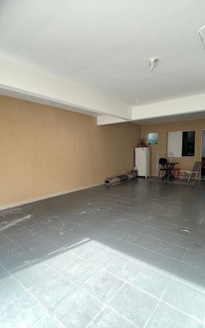 Casa à venda com 250m², 3 quartos e 4 vagasGaragem