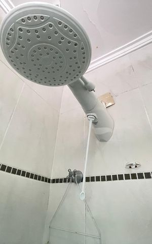 Casa à venda com 250m², 3 quartos e 4 vagasBanheiro 2