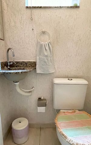 Casa à venda com 250m², 3 quartos e 4 vagasBanheiro 3