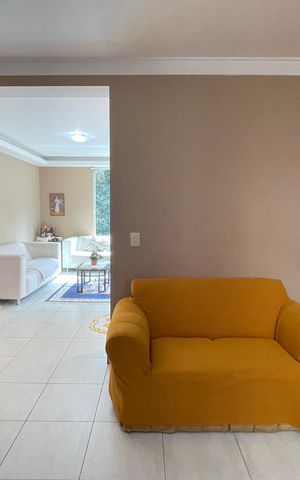 Casa à venda com 250m², 3 quartos e 4 vagasSala