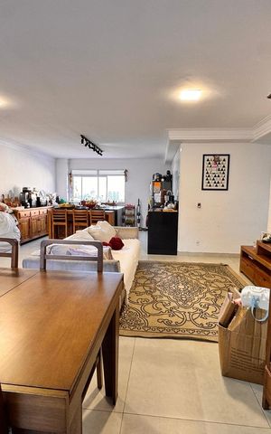 Apartamento à venda com 139m², 3 quartos e 2 vagas Apartamento à venda com 139m², 3 quartos e 2 vagasSala