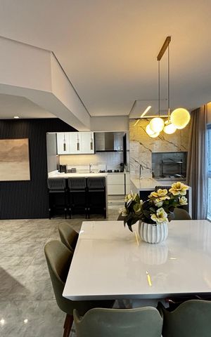 Apartamento à venda com 160m², 3 quartos e 3 vagas Apartamento à venda com 160m², 3 quartos e 3 vagasSala - Sala de Jantar Varanda
