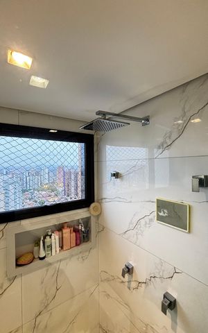 Apartamento à venda com 160m², 3 quartos e 3 vagas Apartamento à venda com 160m², 3 quartos e 3 vagasBanheiro da Suíte 1