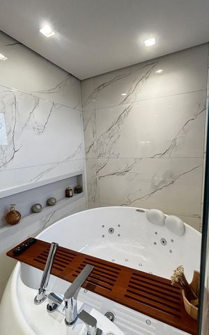 Apartamento à venda com 160m², 3 quartos e 3 vagas Apartamento à venda com 160m², 3 quartos e 3 vagasBanheiro da Suíte 1