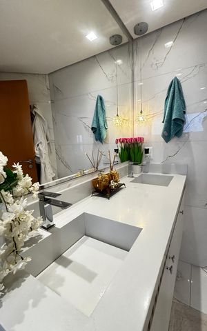 Apartamento à venda com 160m², 3 quartos e 3 vagas Apartamento à venda com 160m², 3 quartos e 3 vagasBanheiro da Suíte 1