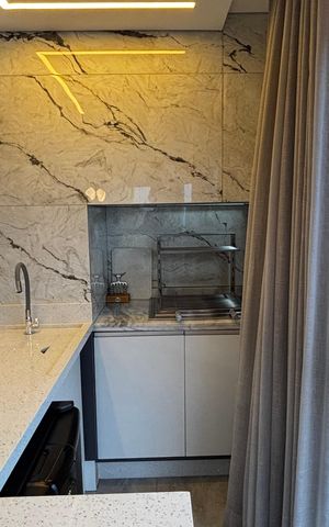 Apartamento à venda com 160m², 3 quartos e 3 vagas Apartamento à venda com 160m², 3 quartos e 3 vagasSala - Sala de Jantar Varanda
