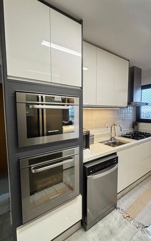 Apartamento à venda com 160m², 3 quartos e 3 vagas Apartamento à venda com 160m², 3 quartos e 3 vagasCozinha