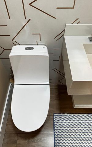 Apartamento à venda com 160m², 3 quartos e 3 vagas Apartamento à venda com 160m², 3 quartos e 3 vagasLavabo