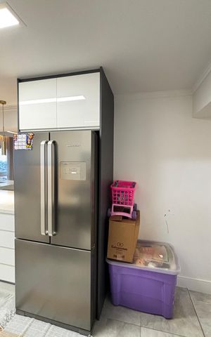 Apartamento à venda com 160m², 3 quartos e 3 vagas Apartamento à venda com 160m², 3 quartos e 3 vagasCozinha