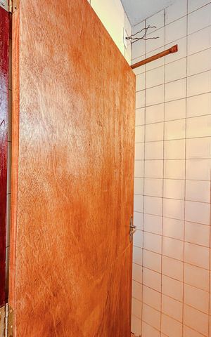 Casa para alugar com 46m², 2 quartos e 3 vagasBanheiro de serviço