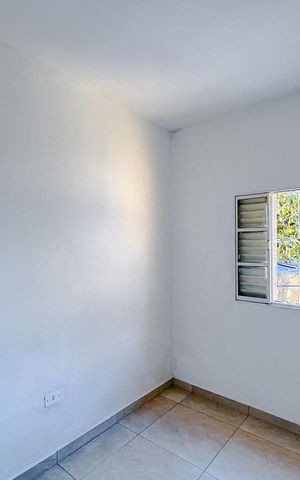 Casa para alugar com 46m², 2 quartos e 3 vagasQuarto 1