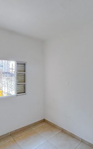 Casa para alugar com 46m², 2 quartos e 3 vagasQuarto 1