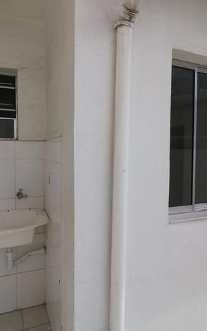 Casa para alugar com 50m², 1 quarto e sem vagaÁrea de Serviço