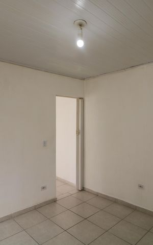 Casa para alugar com 50m², 1 quarto e sem vagaSala/Quarto