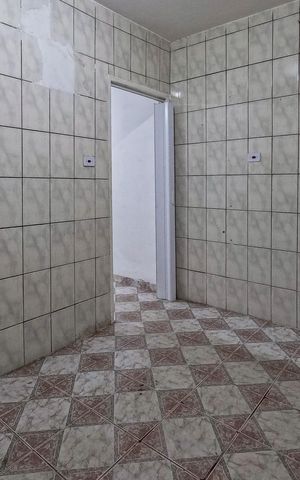Casa para alugar com 55m², 1 quarto e sem vaga