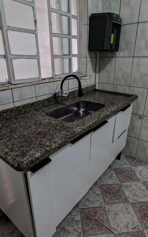 Casa para alugar com 55m², 1 quarto e sem vaga
