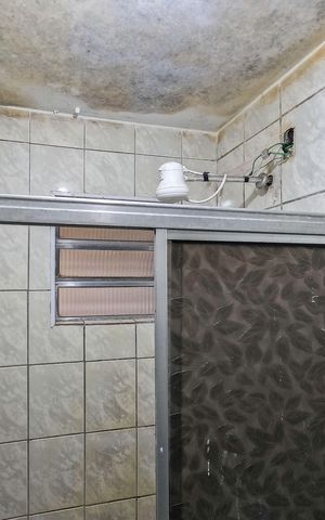Casa para alugar com 55m², 1 quarto e sem vaga