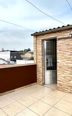 Casa à venda com 200m², 4 quartos e 3 vagas Casa à venda com 200m², 4 quartos e 3 vagasQuintal