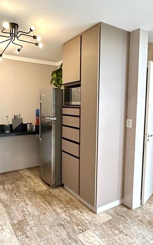 Casa à venda com 200m², 4 quartos e 3 vagas Casa à venda com 200m², 4 quartos e 3 vagasJardim - Churrasqueira