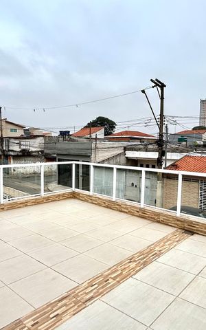 Casa à venda com 200m², 4 quartos e 3 vagas Casa à venda com 200m², 4 quartos e 3 vagasSacada da suíte 3