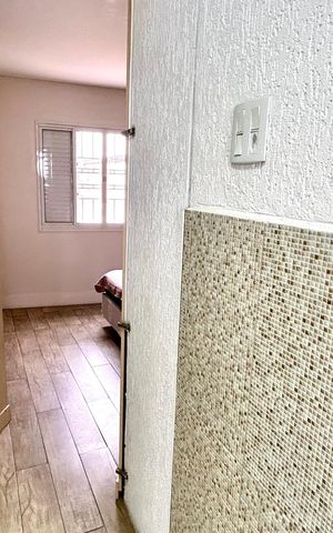 Casa à venda com 200m², 4 quartos e 3 vagas Casa à venda com 200m², 4 quartos e 3 vagasBanheiro da Suíte 1