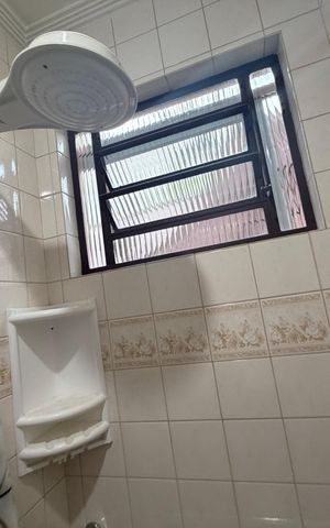 Casa à venda com 244m², 5 quartos e 4 vagas Casa à venda com 244m², 5 quartos e 4 vagasBanheiro 1