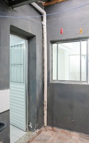 Casa para alugar com 70m², 2 quartos e sem vagaÁrea de serviço