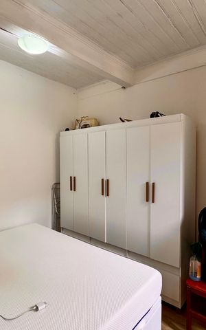 Casa à venda com 80m², 2 quartos e sem vaga