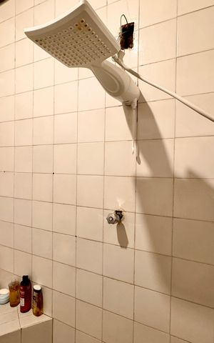 Casa à venda com 80m², 2 quartos e sem vaga