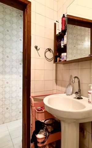 Casa à venda com 80m², 2 quartos e sem vaga