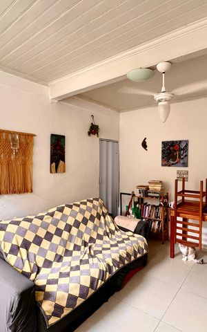 Casa à venda com 80m², 2 quartos e sem vaga