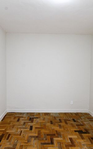Casa para alugar com 360m², 4 quartos e 2 vagasQuarto