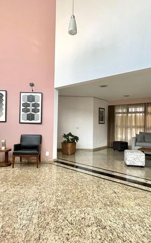 Apartamento à venda com 143m², 4 quartos e 3 vagas Apartamento à venda com 143m², 4 quartos e 3 vagasHall social
