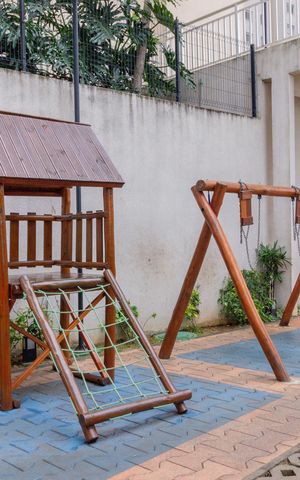 Apartamento para alugar com 33m², 2 quartos e sem vaga Apartamento para alugar com 33m², 2 quartos e sem vagaÁrea comum - Playground