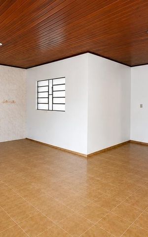 Casa para alugar com 101m², 1 quarto e 1 vaga Casa para alugar com 101m², 1 quarto e 1 vagaSala