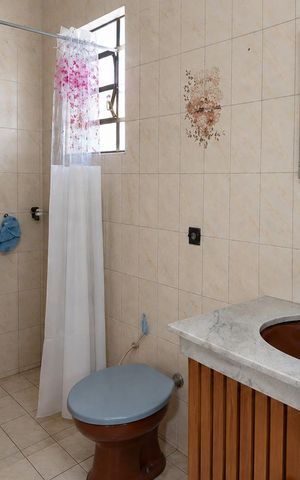 Casa para alugar com 101m², 1 quarto e 1 vaga Casa para alugar com 101m², 1 quarto e 1 vagaBanheiro