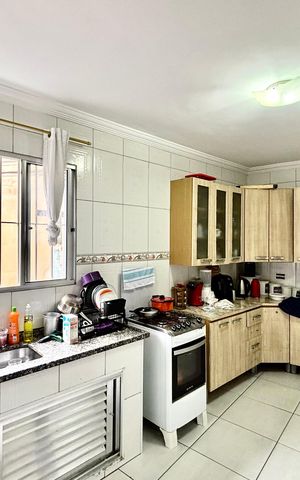 Casa para alugar com 80m², 2 quartos e 1 vaga Casa para alugar com 80m², 2 quartos e 1 vagaCozinha