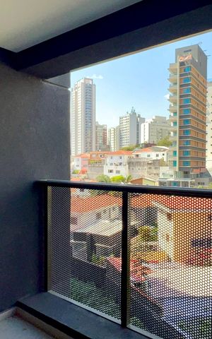Studio à venda com 72m², 1 quarto e sem vaga Studio à venda com 72m², 1 quarto e sem vagaVaranda