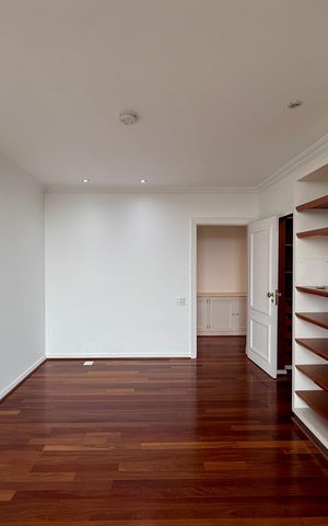 Apartamento à venda com 542m², 5 quartos e 4 vagas Apartamento à venda com 542m², 5 quartos e 4 vagasSuíte 3