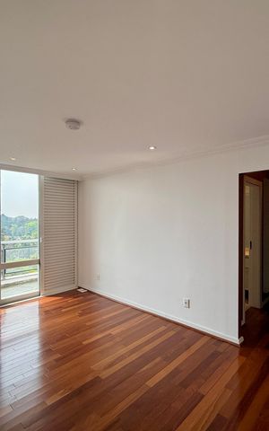 Apartamento à venda com 542m², 5 quartos e 4 vagas Apartamento à venda com 542m², 5 quartos e 4 vagasSuíte 2