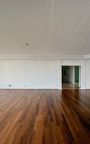 Apartamento à venda com 542m², 5 quartos e 4 vagas Apartamento à venda com 542m², 5 quartos e 4 vagasSala