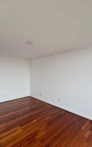 Apartamento à venda com 542m², 5 quartos e 4 vagas Apartamento à venda com 542m², 5 quartos e 4 vagasSuíte 2