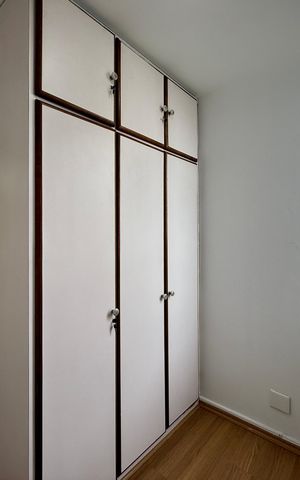 Apartamento à venda com 542m², 5 quartos e 4 vagas Apartamento à venda com 542m², 5 quartos e 4 vagasQuarto de serviço 3