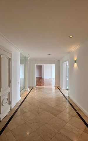 Apartamento à venda com 542m², 5 quartos e 4 vagas Apartamento à venda com 542m², 5 quartos e 4 vagasÁrea comum