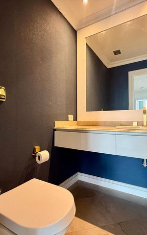 Apartamento à venda com 542m², 5 quartos e 4 vagas Apartamento à venda com 542m², 5 quartos e 4 vagasLavabo