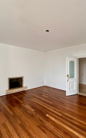 Apartamento à venda com 542m², 5 quartos e 4 vagas Apartamento à venda com 542m², 5 quartos e 4 vagasSala 2