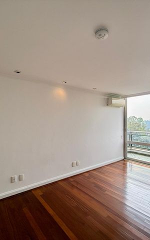 Apartamento à venda com 542m², 5 quartos e 4 vagas Apartamento à venda com 542m², 5 quartos e 4 vagasSuíte 4