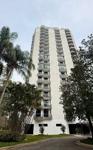 Apartamento à venda com 542m², 5 quartos e 4 vagas Apartamento à venda com 542m², 5 quartos e 4 vagasFachada